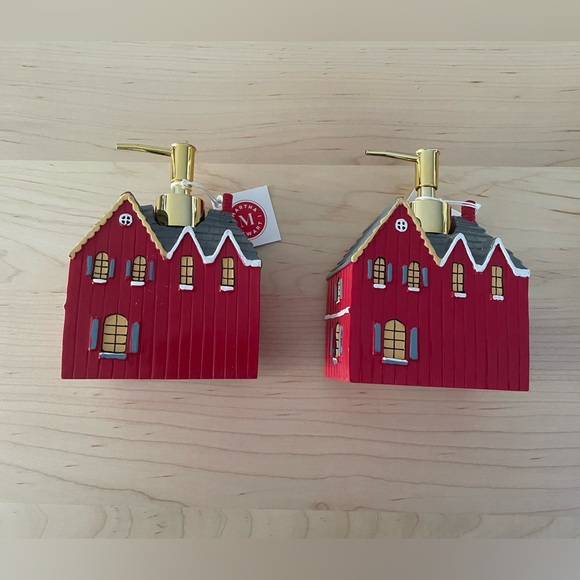Brand new with tags Martha Stewart Red House Soap Dispensers with Gold Pumps - Picture 5 of 7